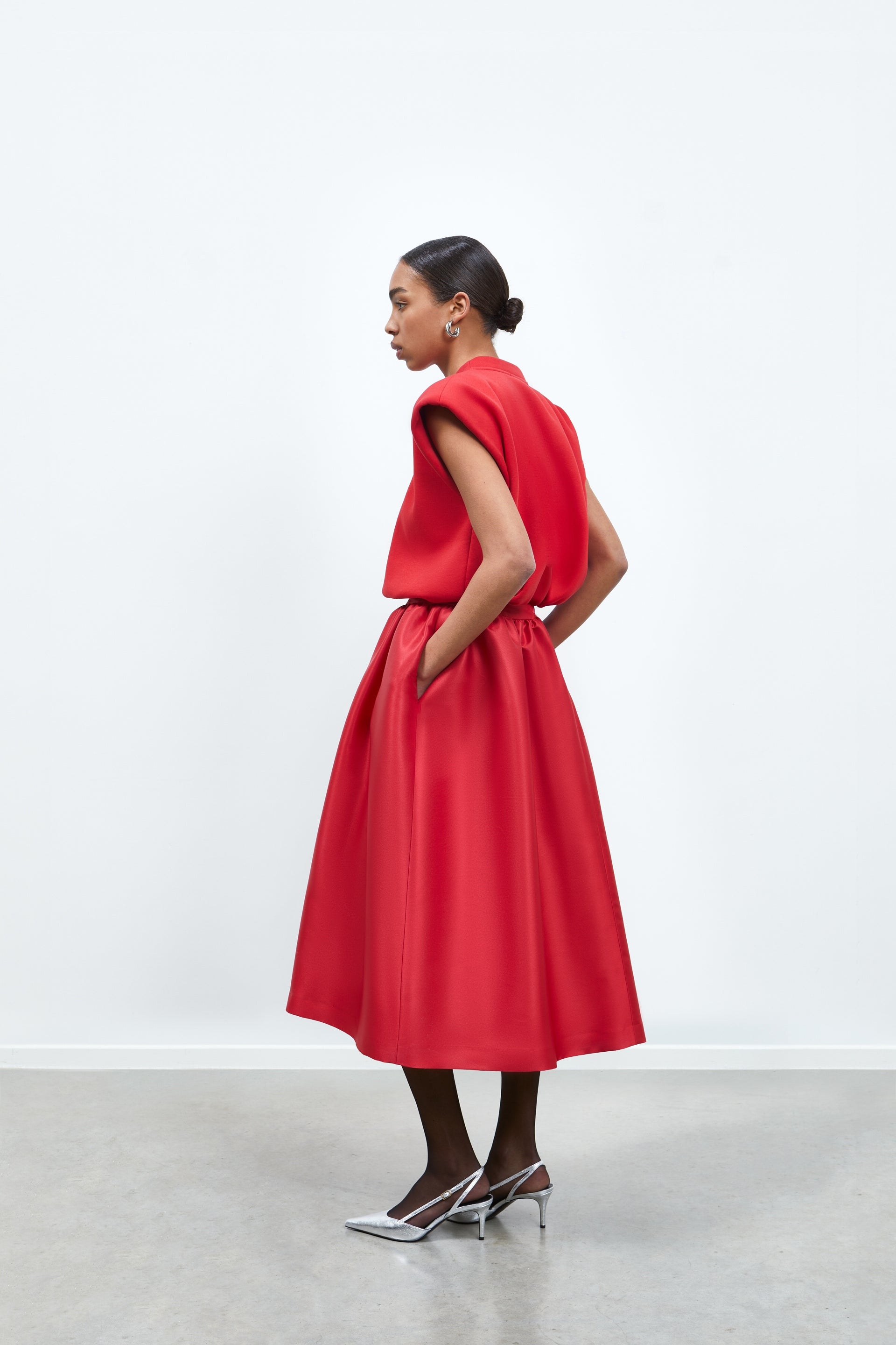 RHÚNE Jade Skirt Skirt Red