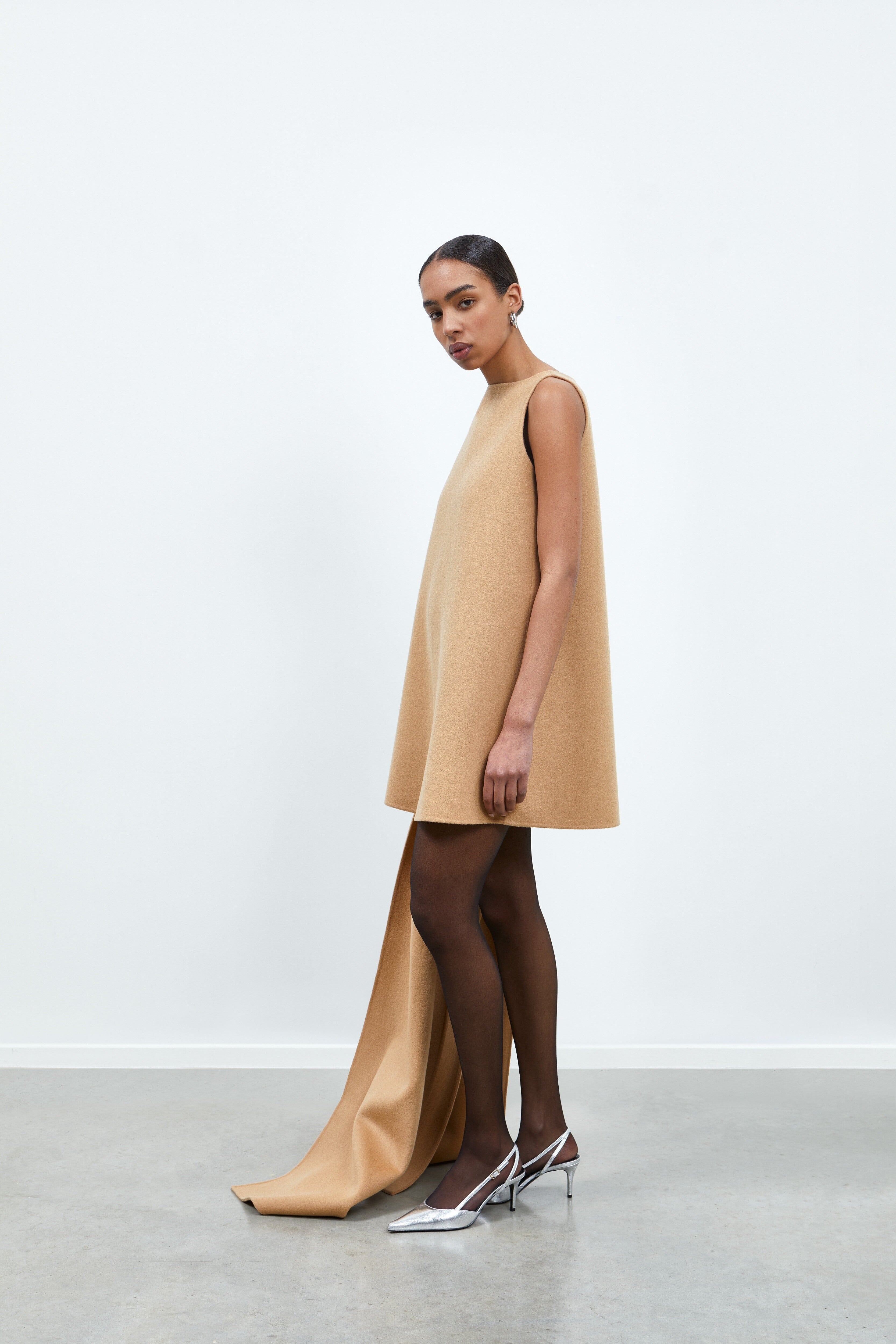 RHÚNE Ulla Scarf Scarf Camel